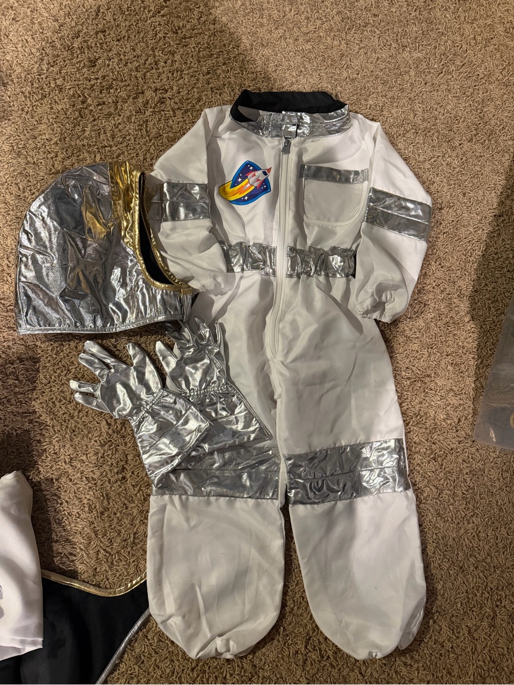 Kids White and Silver Astronaut Costume 3T - 6